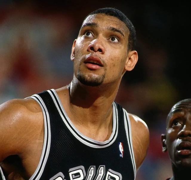 年球员的培 年球员的培